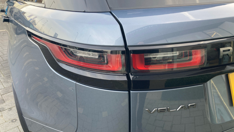 Land Rover Range Rover Velar 2.0 D200 R-Dynamic SE 5dr Auto Diesel Estate